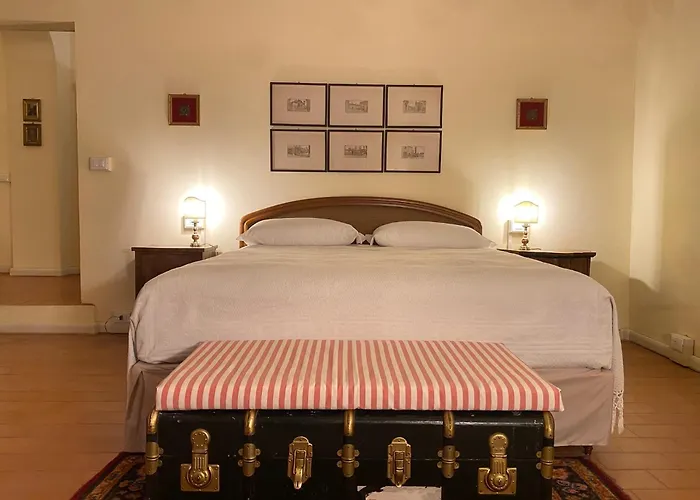 Palazzo Farini Bed and breakfast