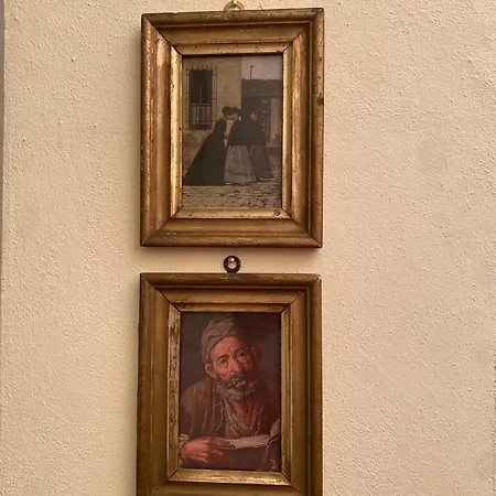 Palazzo Farini B&B