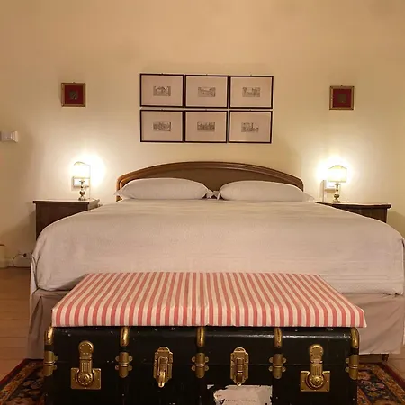 Palazzo Farini Alojamento de Acomodação e Pequeno-almoço
