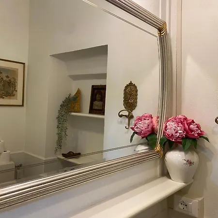Palazzo Farini *