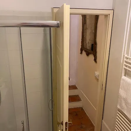 Palazzo Farini Bed & Breakfast