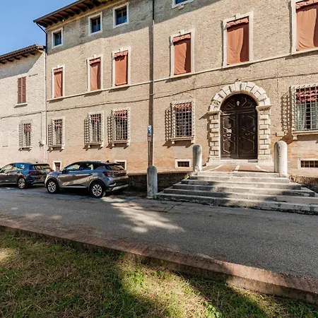 Palazzo Farini B&B