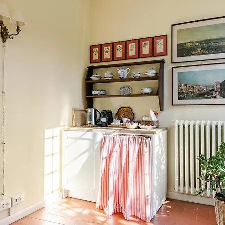 Palazzo Farini B&B 3*