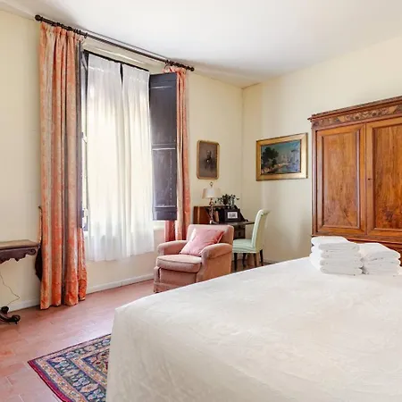 Palazzo Farini B&B 라벤나