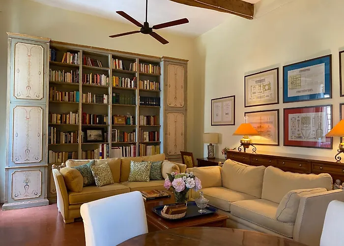 Palazzo Farini * Равенна