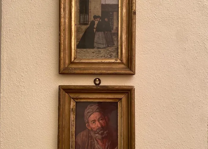 Palazzo Farini Bed and Breakfast