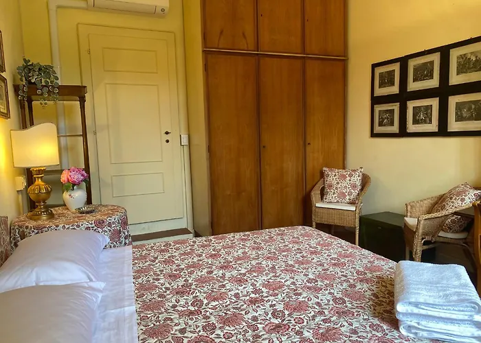 Bed and Breakfast Palazzo Farini *