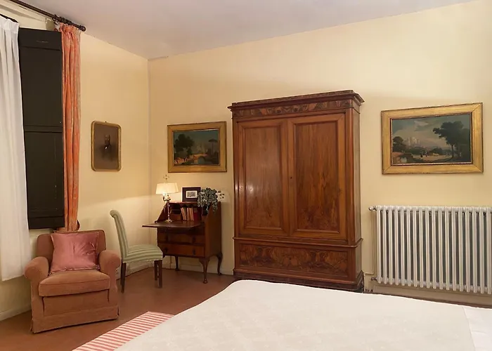 Palazzo Farini