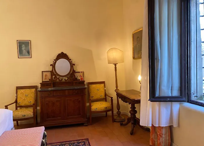Palazzo Farini Отель типа 